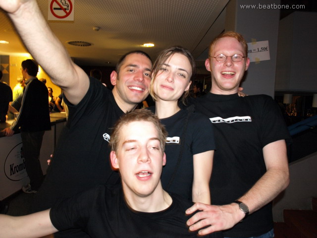 PB090600