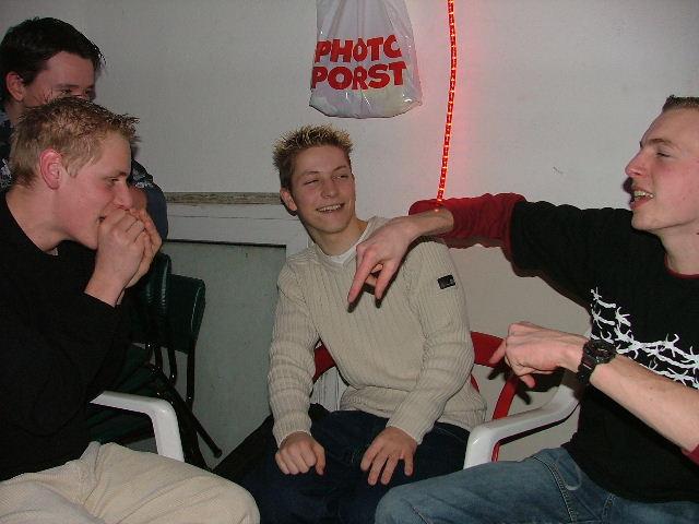 hier wurde gerade freestyle gerappt.