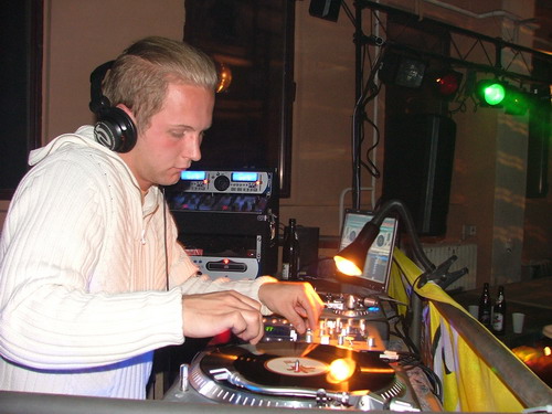 Missi an den Decks, einfach nur geil