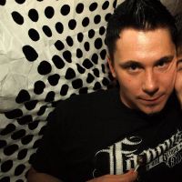 P4202491