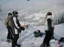 Jonny, Geri, Lille und Hanna warten